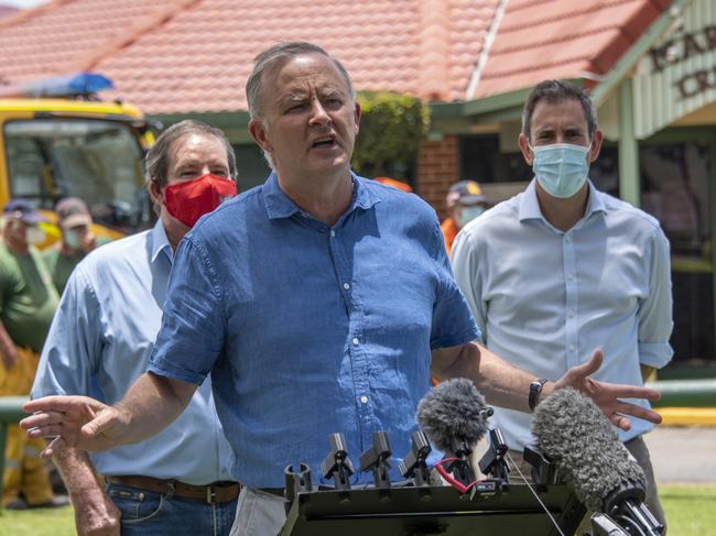 Anthony Albanese holds a press conference at Maryborough. Picture: John Wilson