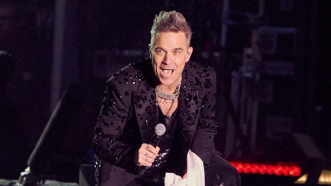 Robbie Williams performing at the VAILO Adelaide 500, Sunday, Nov. 26, 2023. Picture: Matt Loxton