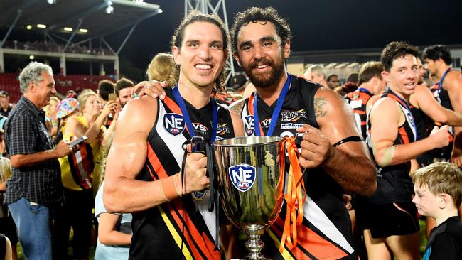 Cameron Ilett and Richard Tambling with the Thunder’s 2015 premiership cup.