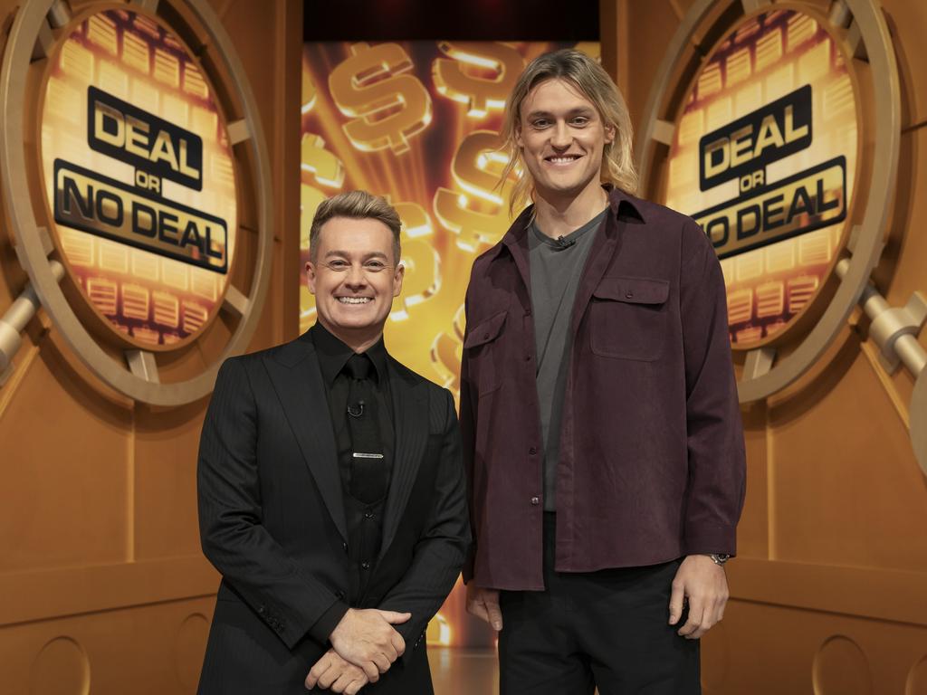 Grant Denyer and Darcy Moore on Celebrity Deal or No Deal Jackpot!