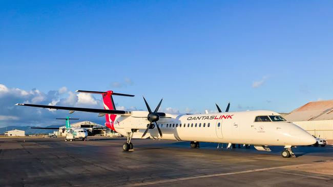 The newer Q400 planes, which have up to 78 seats – dozens more than the older planes will look to replace the older Q200 and Q300 turboprop aircraft.