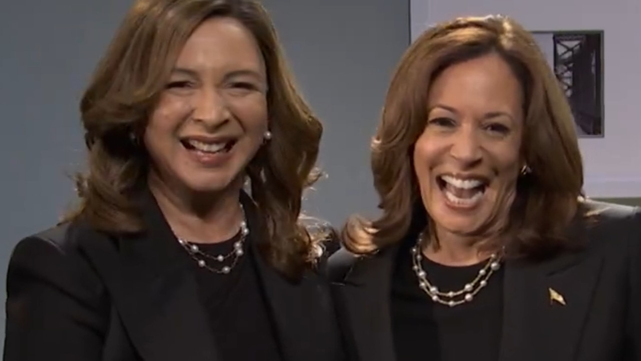 Kamala surprises with hilarious SNL cameo