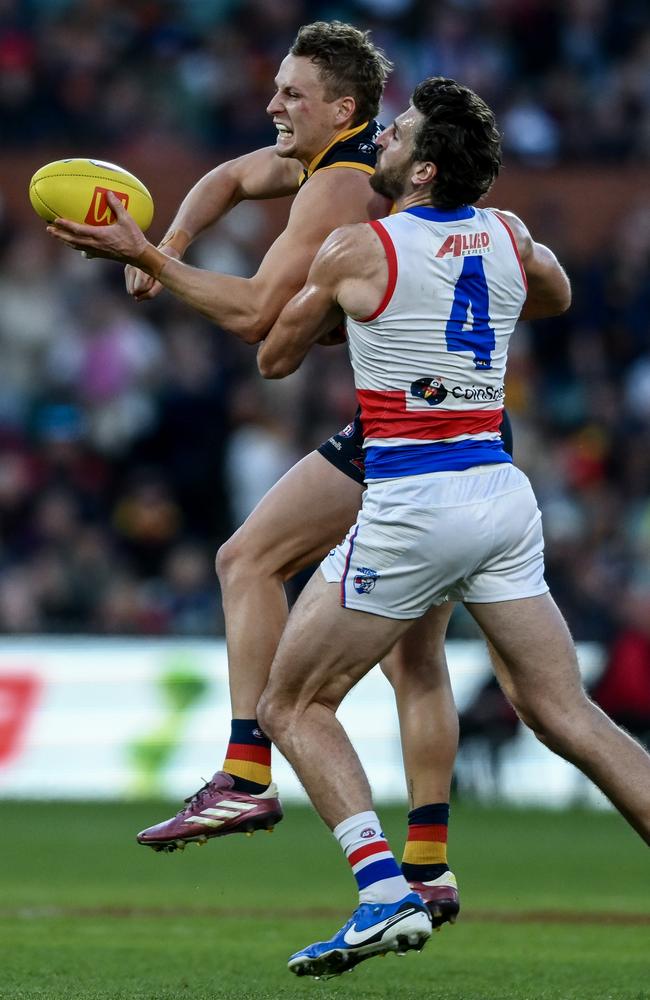 Skippers Jordan Dawson and Marcus Bontempelli go head-to-head. Picture: Mark Brake/Getty Images