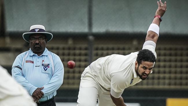 Anthony Salomon bowling for Noble Park. Picture: Valeriu Campan