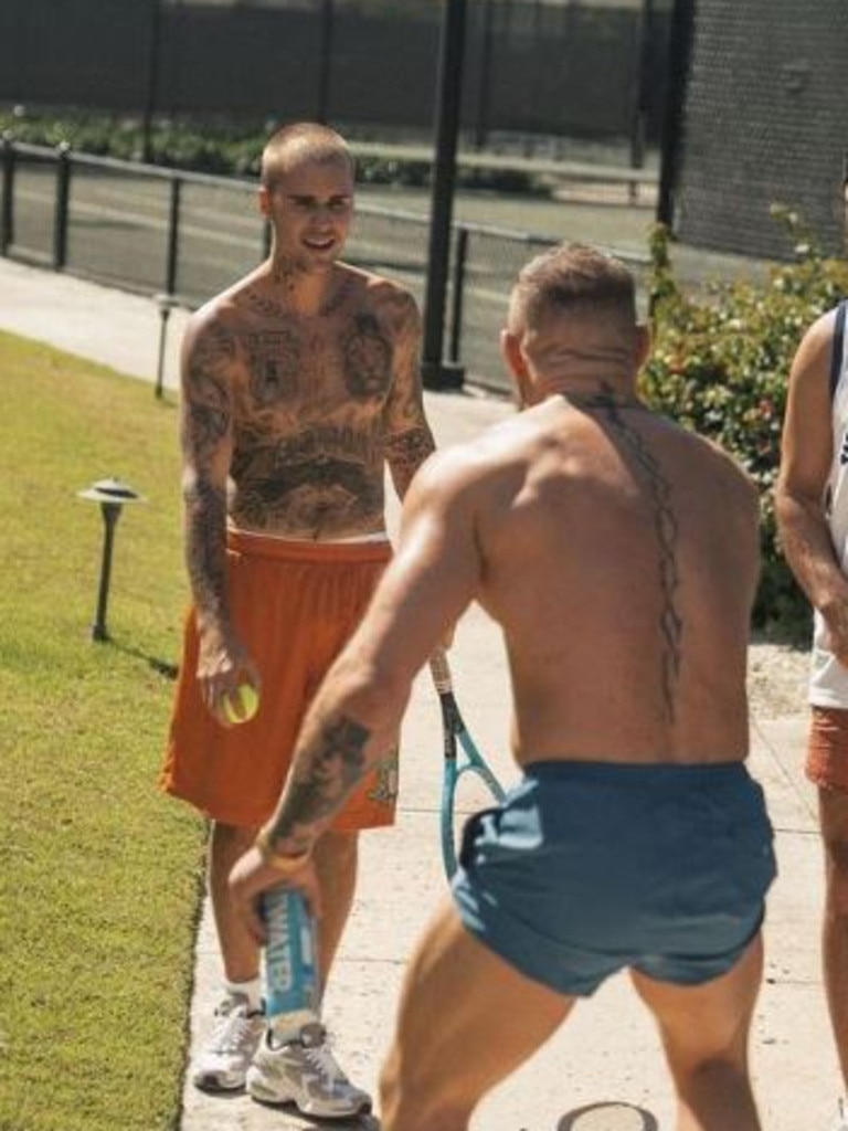 Conor McGregor crosses paths with Justin Bieber. Photo: Instagram, @thenotoriousmma.