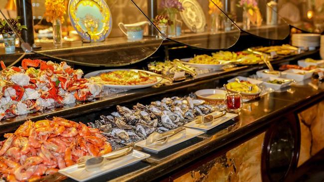 Il Barocco buffet at Palazzo Versace