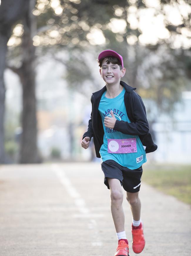 Mother's Day Classic run and walk at Bellerive. Picture: Chris Kidd
