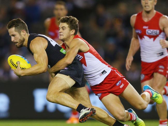 Tom Papley tackles Carlton’s Matthew Wright during a game in 2016. Picture: Michael Dodge/Getty Images