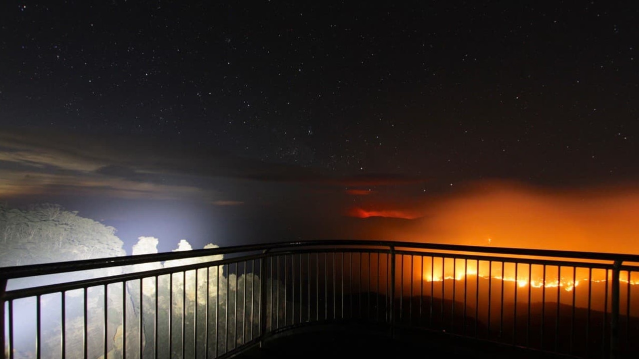 Bushfires burn in the Blue Mountains. Picture: Hazelbrook Rural Fire Brigade