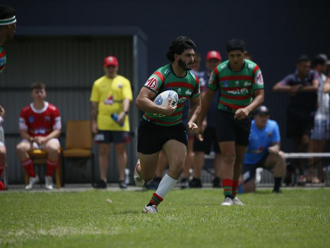 Cynseah Tautalafua takes a run at the line in Harold Matthews. Picture: Warren Gannon Photography