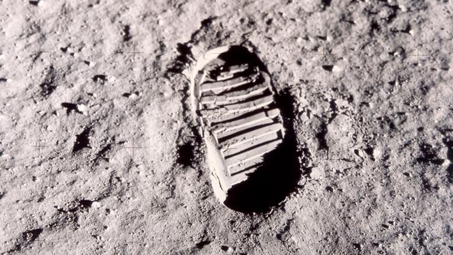 A footprint left on the surface of the moon by one of the Apollo 11 astronauts during their historic lunar EVA, 20th July 1969. Picture: Space Frontiers/Getty Images