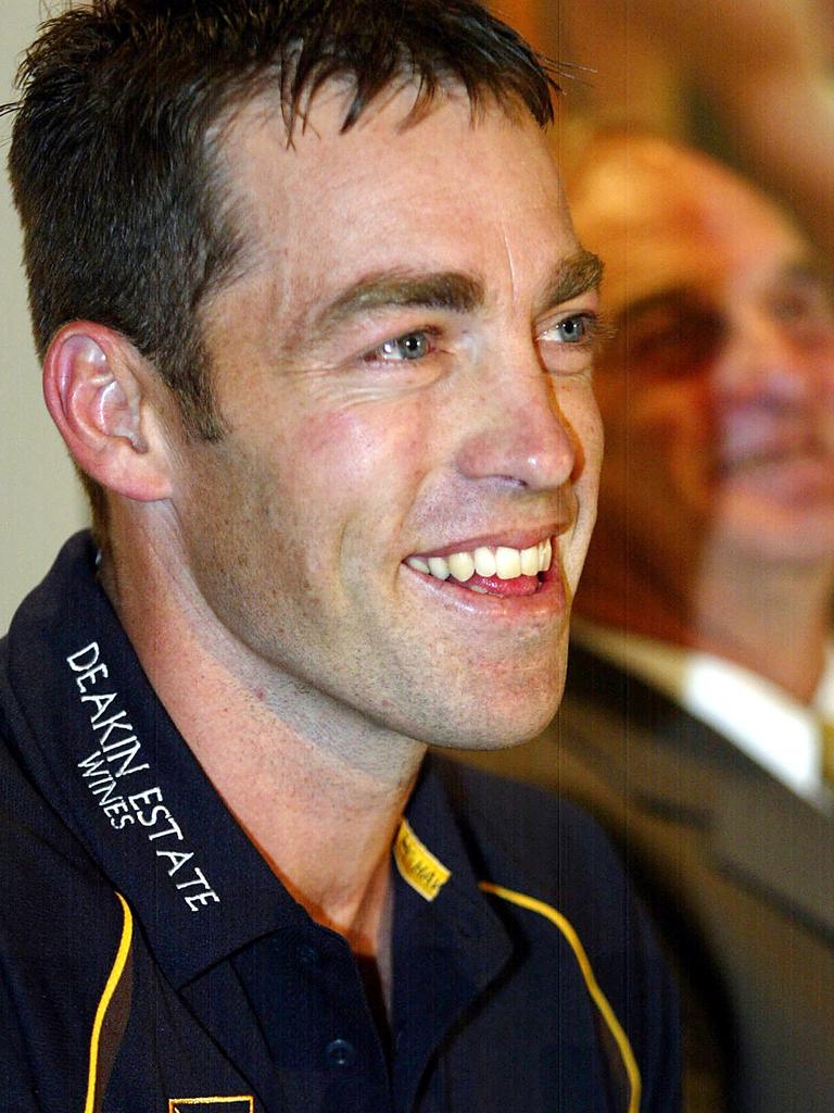 Alastair Clarkson receives life membership at Hawthorn ...