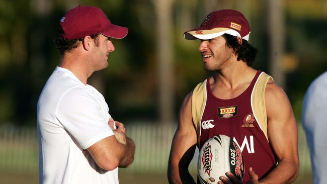 Chris Walker (left) shares training tips with Johnathan Thurston during Origin camp in 2007. Picture: Adam Head