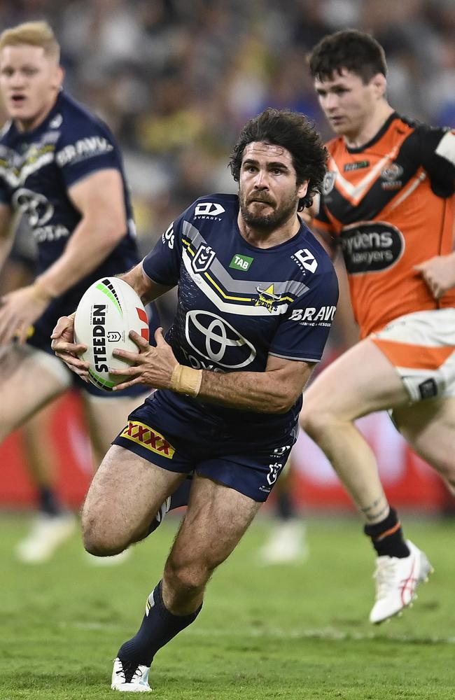 Jake Granville makes a break during round 18. (Photo by Ian Hitchcock/Getty Images)