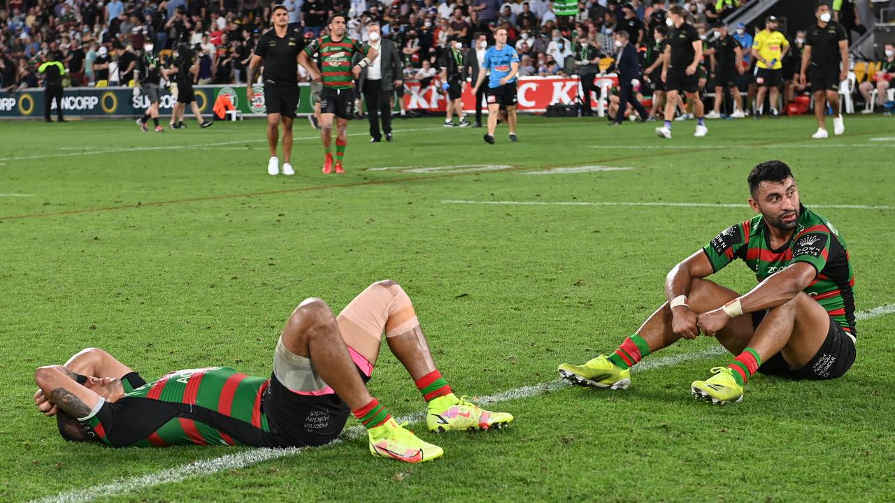 Alex Johnston (R) after losing the 2021 NRL grand final (Photo by Bradley Kanaris/Getty Images)