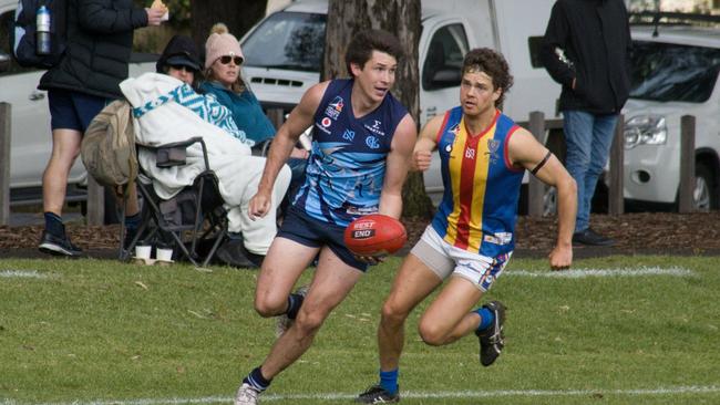 Glenunga's Michael McMahon in action against Old Ignatians. Picture: Mason Parker