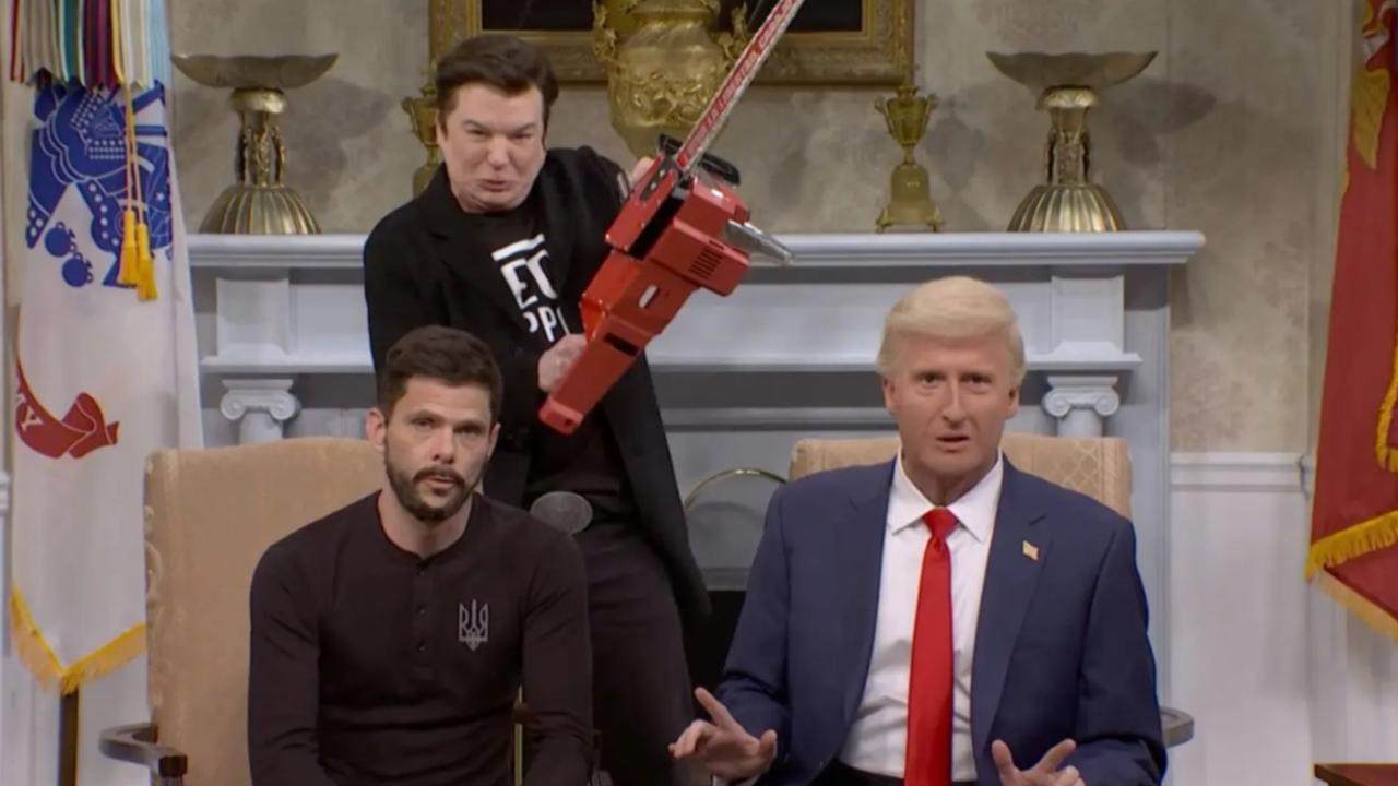 Mike Myers makes an SNL cameo as Elon Musk.