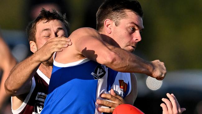 Mathew Medcraft in action for Sunbury. Picture: Andy Brownbill