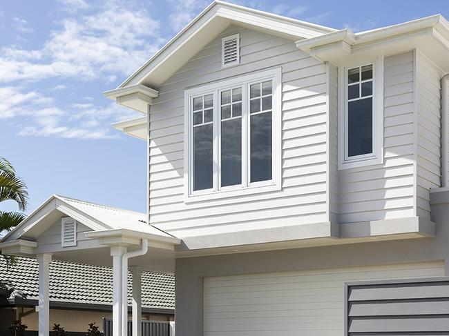 Hamptons style, New Hampshire 33 James Hardie/Coral Homes