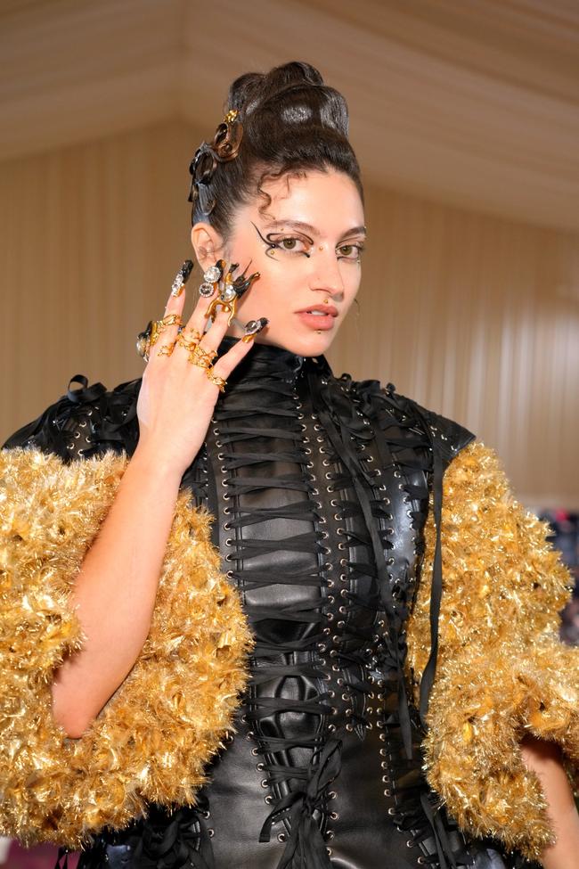 Isabelle Boemeke attends the 2022 Met Gala.