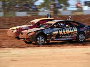 MOTOR RACING: Evening racing at Carina Speedway. Picture: Mike Knott BUN271217CARINA30