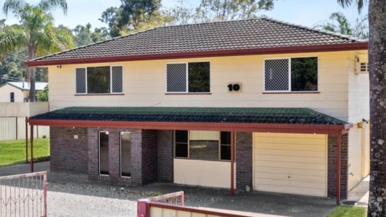 Suburb block’s auction sale price shocks investors