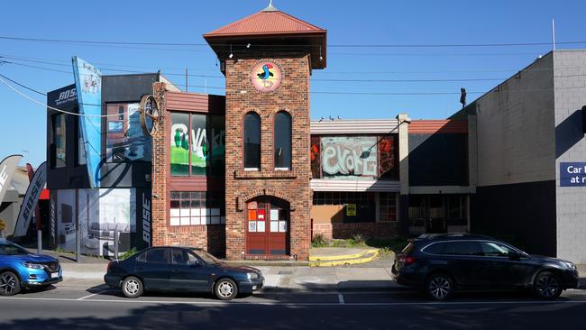 Police investigated squatters in Frankston. Picture: Sean Garnsworthy