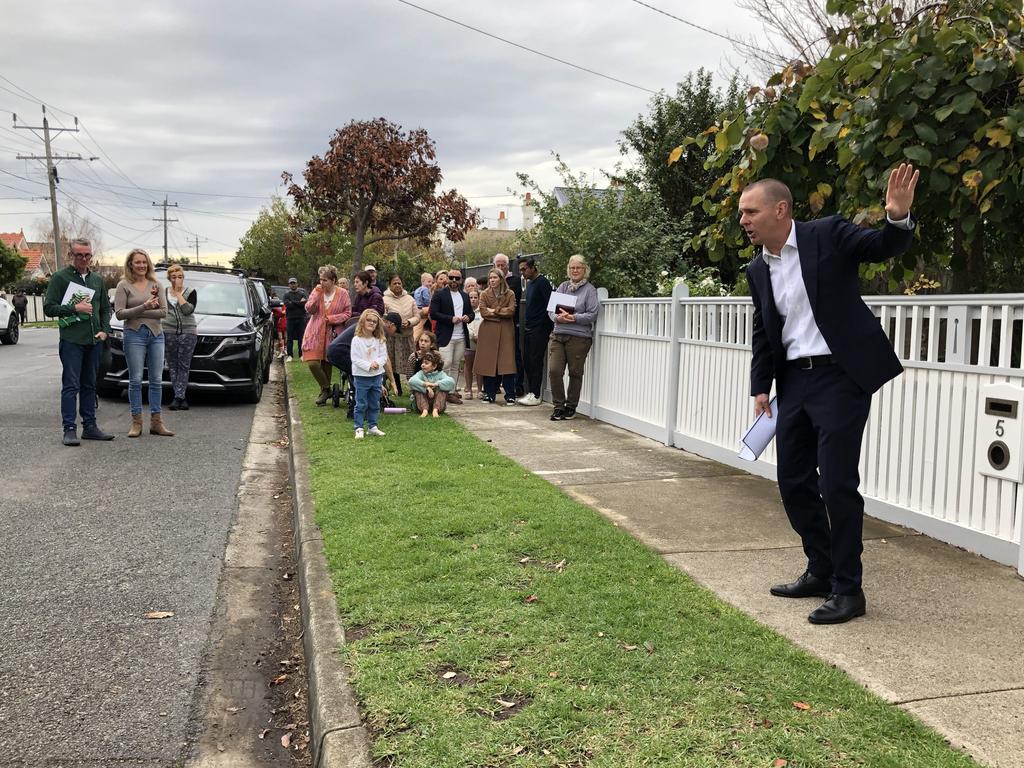 Gartland Geelong agent Will Ainsworth calls the auction of 5 Beach Pde, Drumcondra, which sold under the hammer for $1.56m.