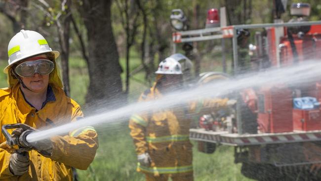 Fire authorities have revealed the best practice for Geelong and surrounds residents to stay safe this Fire Danger Period.