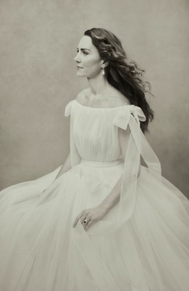 Kate Middleton stuns in a new photo shoot inspired by the Queen's early portraits for her 40th birthday. Picture: Paolo Roversi.