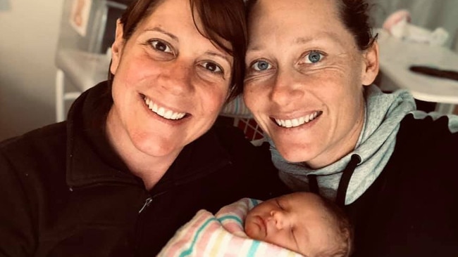 Australian Tennis player Sam Stosur and her partner Liz have announced the birth of baby Genevieve.