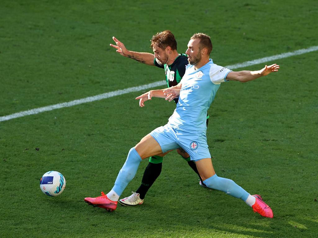Melbourne City’s Florin Berenguer (right) will battle Western United’s Joshua Risdon in this weekend’s A-League grand final, Photo by Robert Cianflone/Getty Images