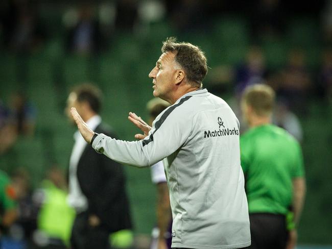 Warren Joyce coach for Melbourne City during the Round 7 A-League match between Perth Glory and Melbourne City at NIB Stadium in Perth, Saturday, December 8, 2018. (AAP Image/Tony McDonough) NO ARCHIVING, EDITORIAL USE ONLY