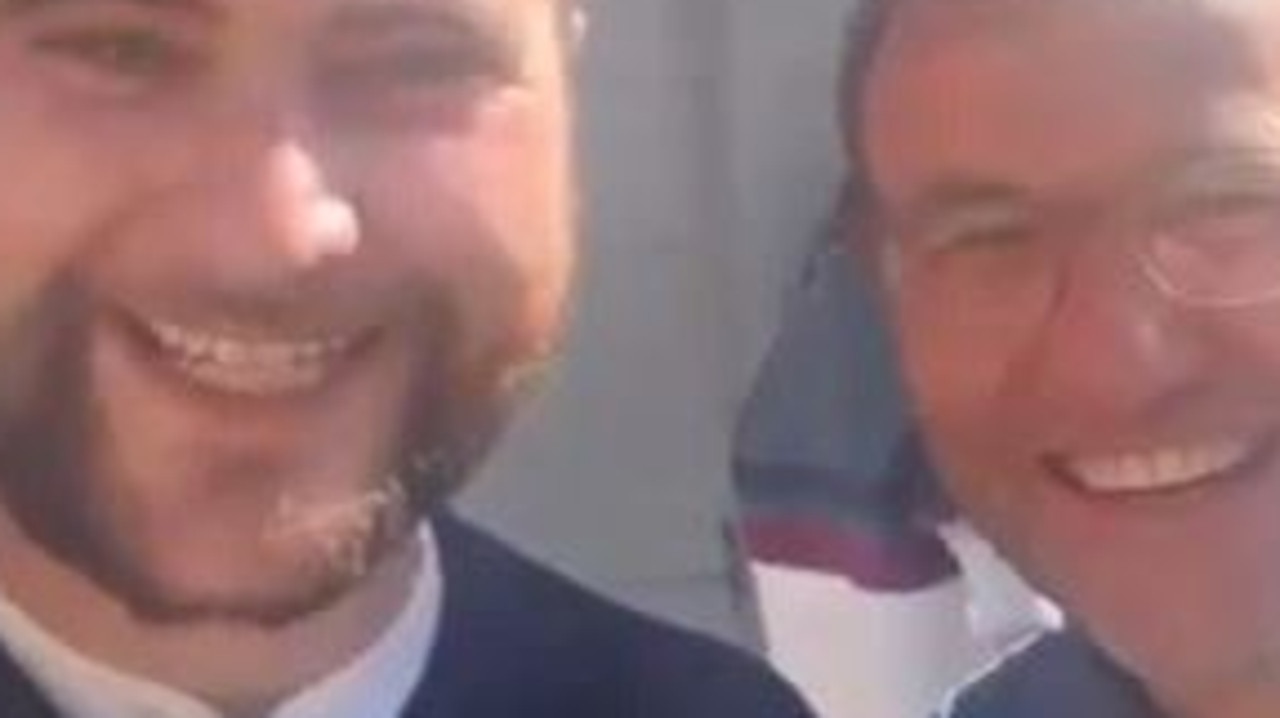 Greens leader ruthlessly trolled by voter