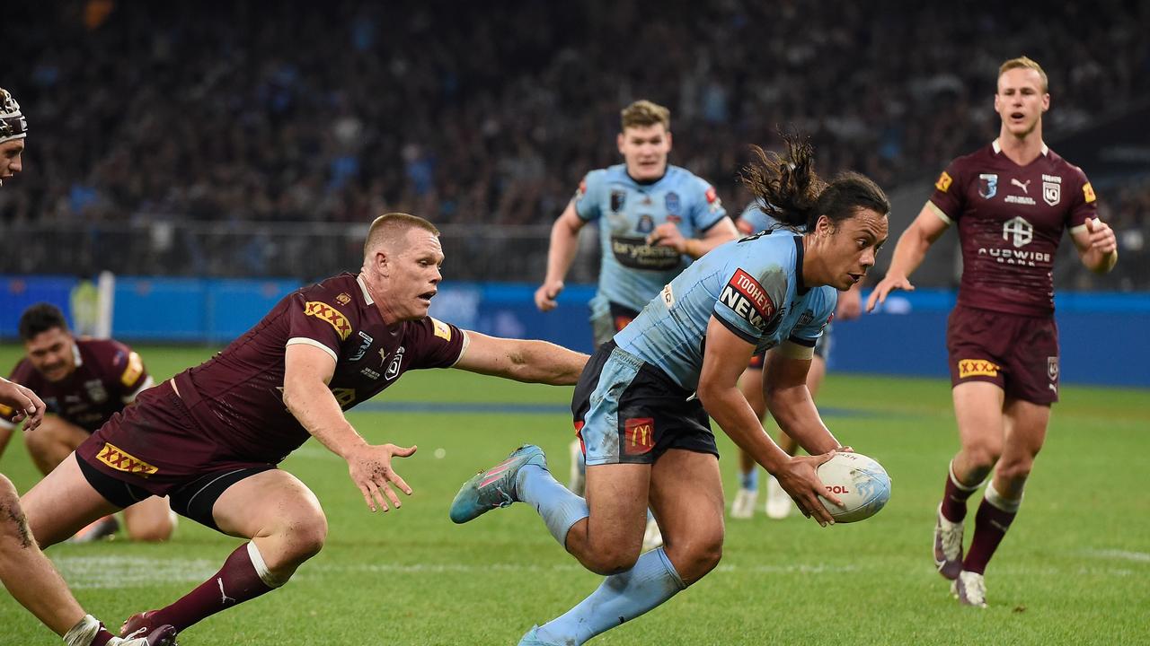 Brad Fittler encouraged to stick with Jarome Luai as Nicho Hynes