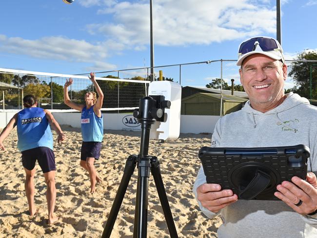 19/4/24. Beach volleyball Olympics hopefuls  Tom Hodges, left and Zach Schubert who are using wearable athlete loading & holding technology to help them perform at their best in the lead-up to the Games.  Volleyball Australia Beach Volleyball performance enhancement & innovation Coach Simon Naismith., Picture: Keryn Stevens