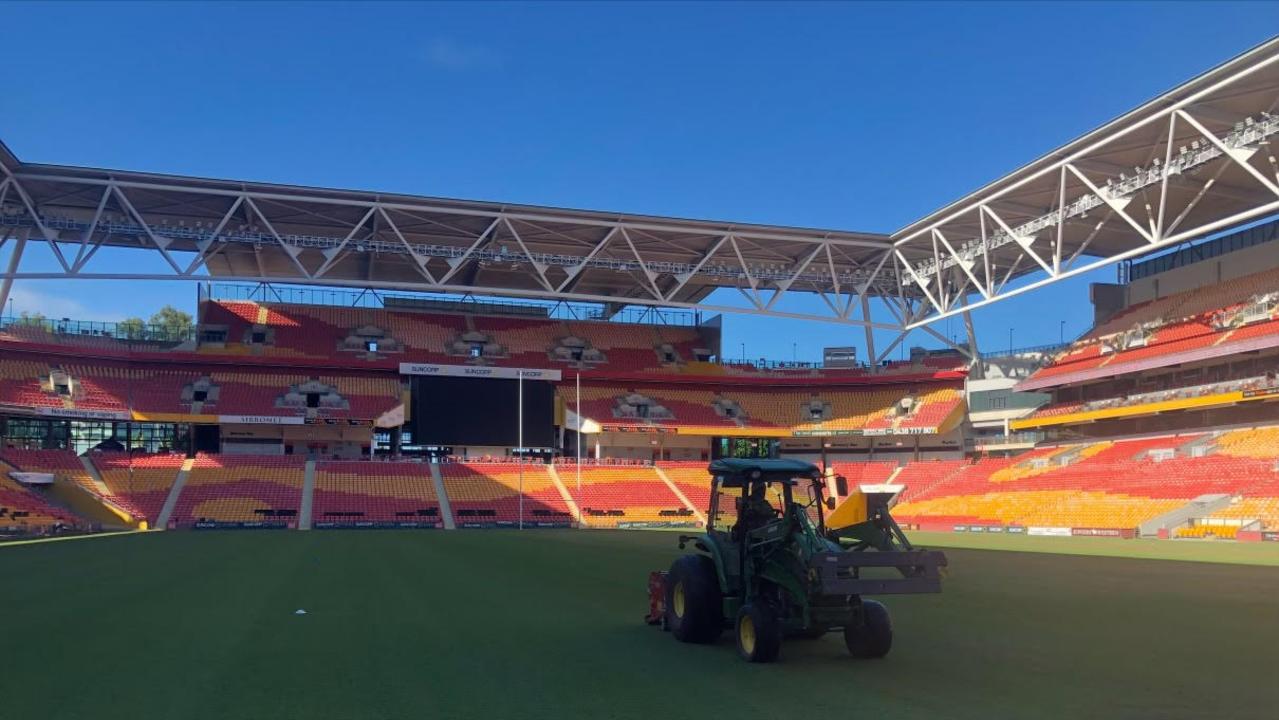 Suncorp Stadium surface drains, Super Rugby and Broncos games still a
