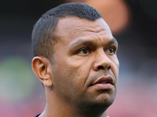NEWCASTLE, AUSTRALIA - FEBRUARY 08: Kurtley Beale of the Waratahs warms up during the round 2 Super Rugby match between the Waratahs and the Blues at McDonald Jones Stadium on February 08, 2020 in Newcastle, Australia. (Photo by Tony Feder/Getty Images)