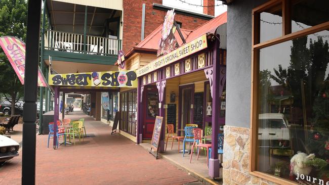 Camping grounds and local shops were closed in Bright due to a bushfire evacuation warning in early January. Picture: Tony Gough