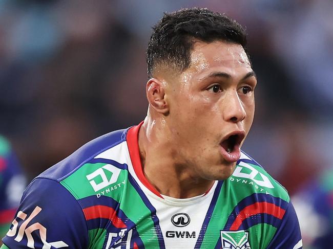 SYDNEY, AUSTRALIA - JULY 06:  Roger Tuivasa-Sheck of the Warriors runs with the ball during the round 18 NRL match between Canterbury Bulldogs and New Zealand Warriors at Accor Stadium, on July 06, 2024, in Sydney, Australia. (Photo by Matt King/Getty Images)