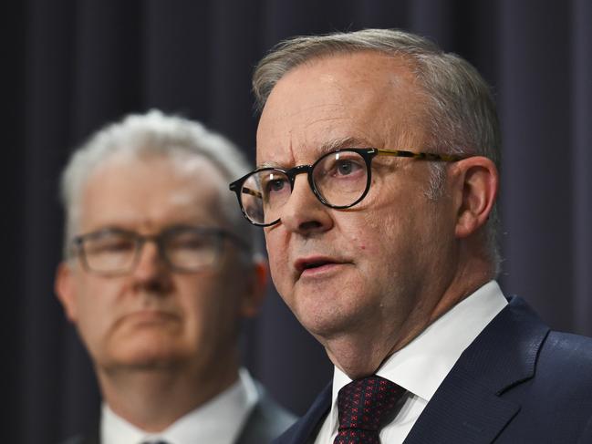 CANBERRA, AUSTRALIA  - NewsWire Photos - December 9, 2024: Minister for Home Affairs of Australia, Tony Burke, Prime Minister Anthony Albanese, Australian Federal Police Commissioner, Reece Kershaw, Attorney-General of Australia, Mark Dreyfus and Director-General of Security of Australia, Mike Burgess hold a press conference at Parliament House in Canberra. Picture: NewsWire / Martin Ollman