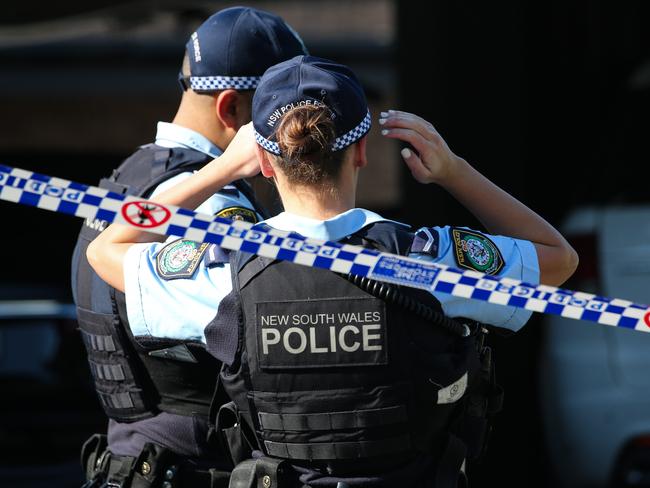 SYDNEY, AUSTRALIA: NewsWire Photos: APRIL 01 2024:  A crime scene has been established at a property in Sydney's south west after a man was injured in a home invasion. Emergency services were called to Sturt Avenue at Georges Hall just before 4am (Monday 1 April 2024), after reports of a home invasion. Officers from Bankstown Police Area Command attended and were told three men forced entry to the granny flat at the rear of a home. The intruders confronted the occupant, a 35-year-old man, before assaulting him and ransacking the home.The man has been taken to Liverpool Hospital in a serious condition. Picture: NCA NewsWire/ Gaye Gerard