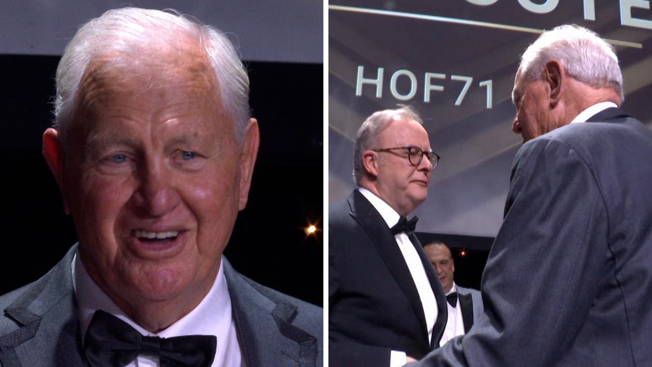 ‘Never thought I’d be crying at 80’: Emotional scenes as Coote 14th Immortal — HOF wrap