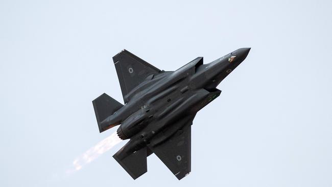 An Israeli Air Force F-35 Lightning II fighter jet performs during an air show at the graduation ceremony of Israeli air force pilots.