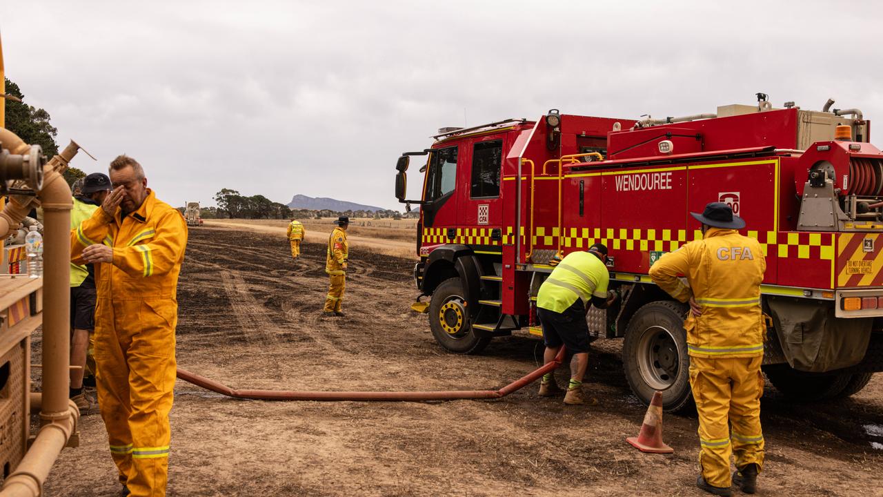 Firefighters fill their tankers to continue their work in containing the outbreaks of spotfires near Glenthompson. Picture: NewsWire / Diego Fedele