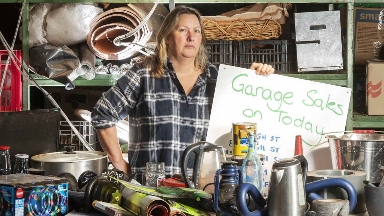 Garage sale ban Victoria: Calls for coronavirus rule to be overturned