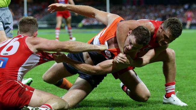 Heath Shaw sledged Tom Papley after this incident. Picture: Gregg Porteous