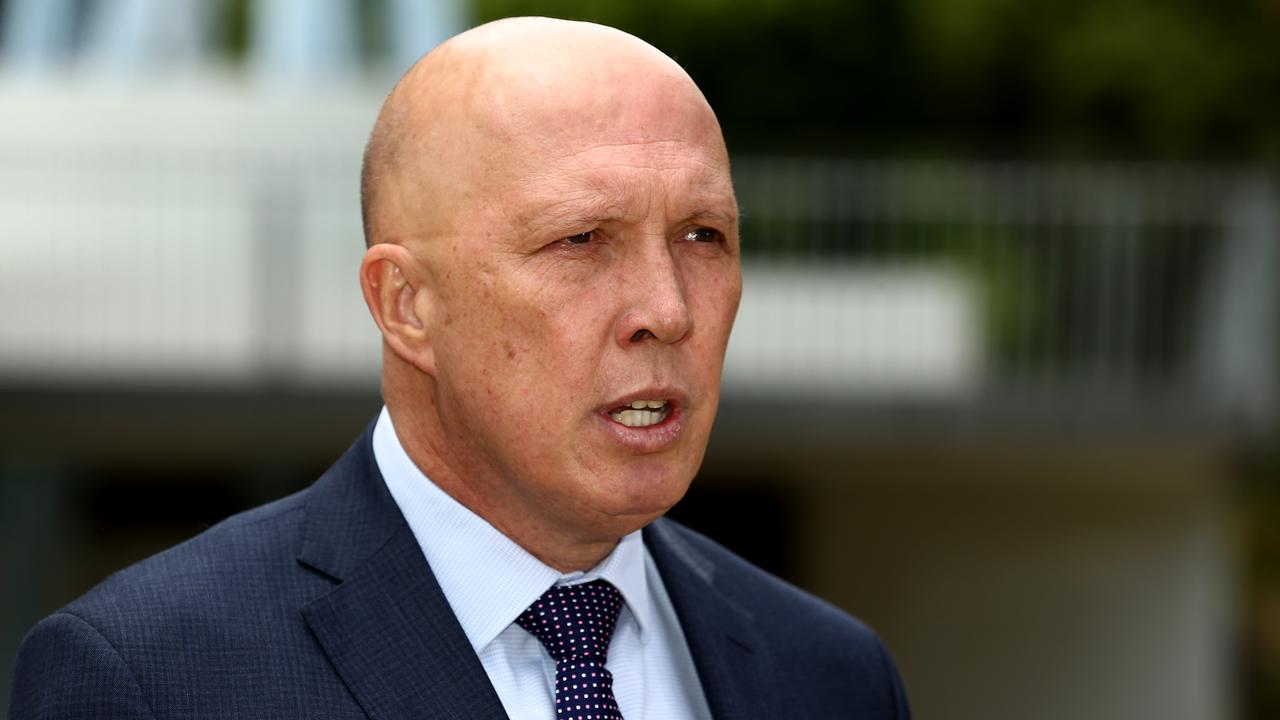 STRATHPINE, AUSTRALIA, NCA NewsWire, Tuesday 4th October 2022. Federal Opposition Leader Peter Dutton speaking to the media about interest rates, IS fighters and brides returning to Australia at Pine Rivers Park, Strathpine. Picture NewsWire / David Clark