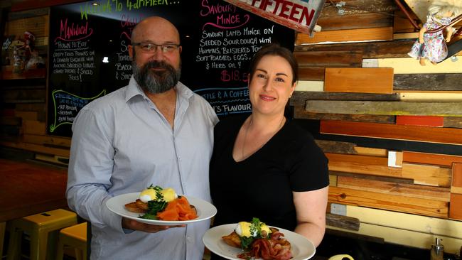 Winners are grinners: Peter Batley and partner Julie Rogers of 42fifteen, home of the Gold Coast’s best eggs benny according to you! Photo: David Clark