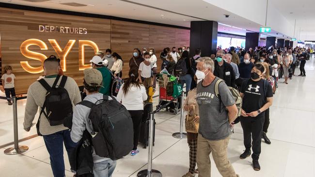 The new recommendation would mean that passengers won’t have to wear masks at airport terminals, but will continue to wear them on the plane. Picture: Julian Andrews